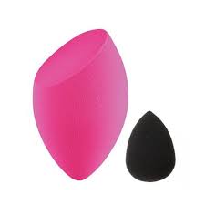 Issada Pro-Smoothing Makeup Sponge